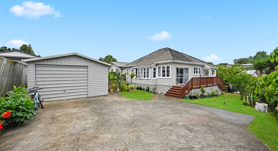  at 25B Kiwi Avenue, Forest Lake, Hamilton