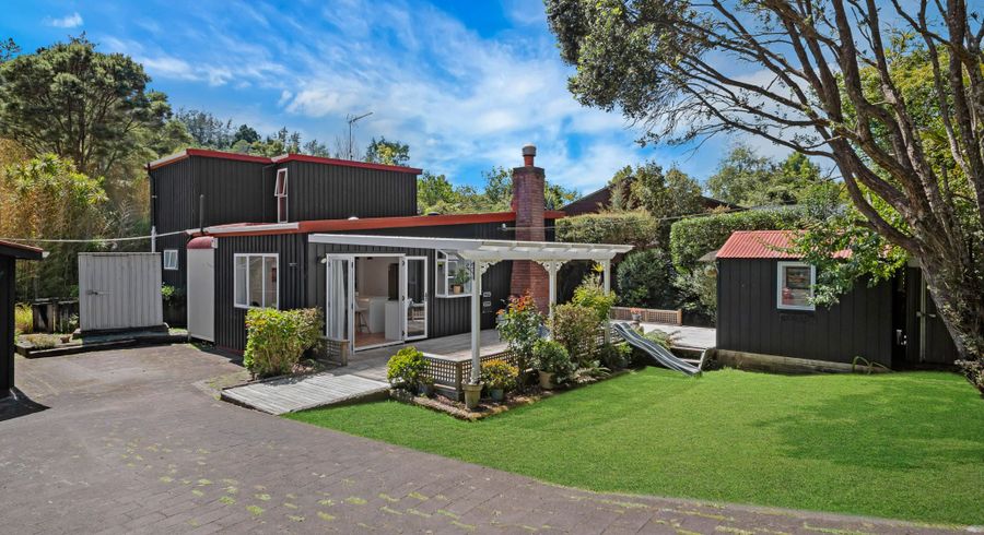  at 883 Swanson Road, Swanson, Waitakere City, Auckland