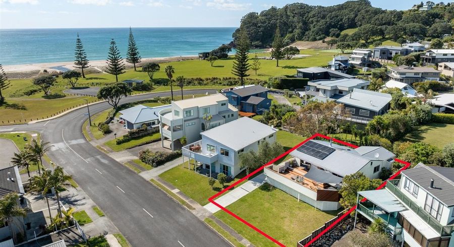  at 206 Onemana Drive, Whangamata