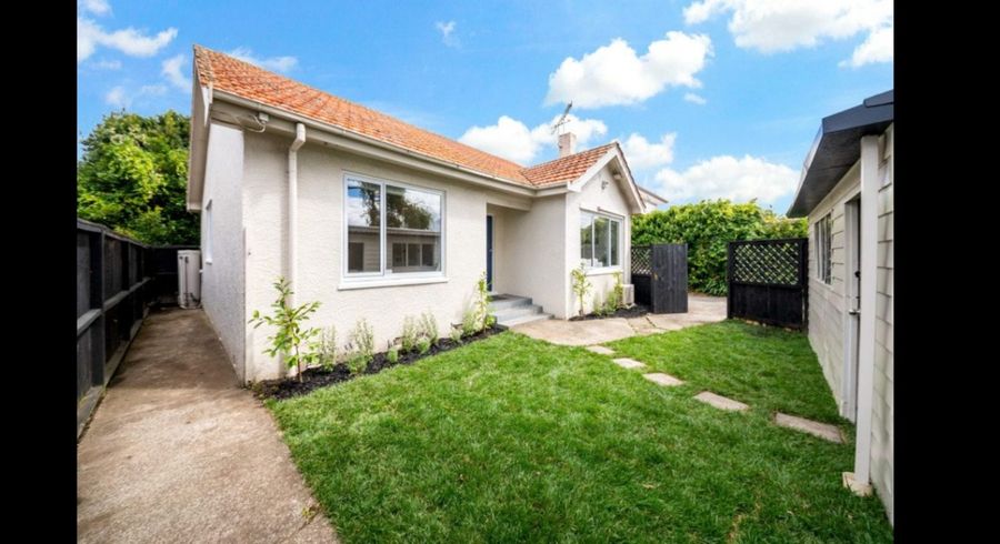  at 1/293 Mt Wellington Highway, Mount Wellington, Auckland City, Auckland