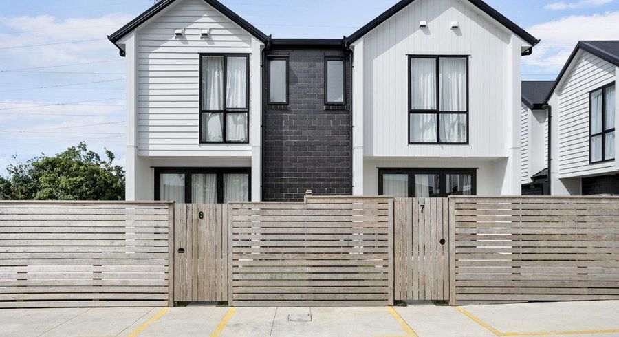  at 4/7 Allen Road, Mount Wellington, Auckland