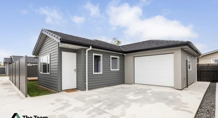  at 2/52 Park Road, Greenmeadows, Napier, Hawke's Bay