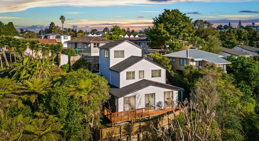  at 39a Flaxdale Street, Birkdale, North Shore City, Auckland