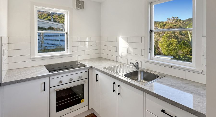 at 27 Hathaway Ave, Karori, Wellington, Wellington