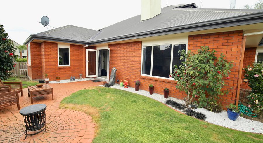  at 30 Keswick Crescent, Huntington, Hamilton