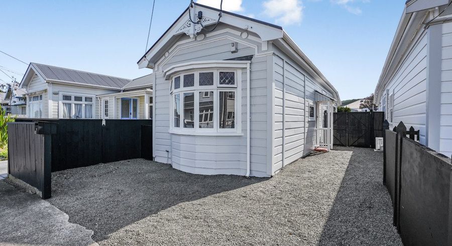  at 9 Beach Street, Petone, Lower Hutt, Wellington