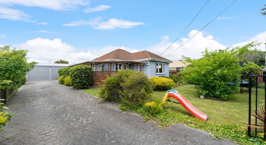  at 40 Henry Street, Ebdentown, Upper Hutt, Wellington