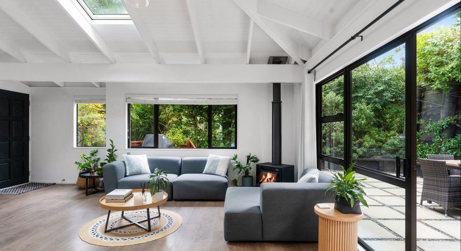  at 3/57 Pupuke Road, Birkenhead, North Shore City, Auckland