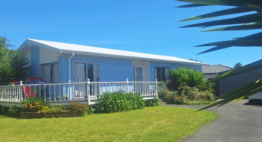  at 14 Darren Cres, Half Moon Bay, Manukau City, Auckland