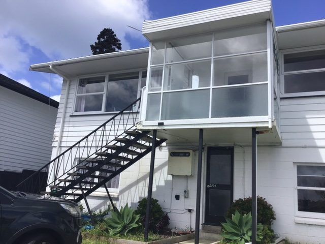  at 34 Velma Road, Hillcrest, Auckland