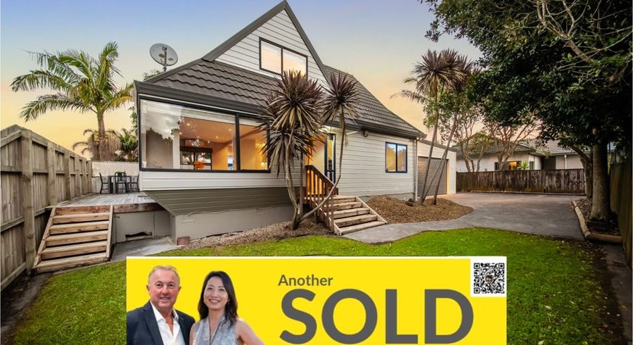  at 2/79 Frank Nobilo Drive, Golflands, Manukau City, Auckland