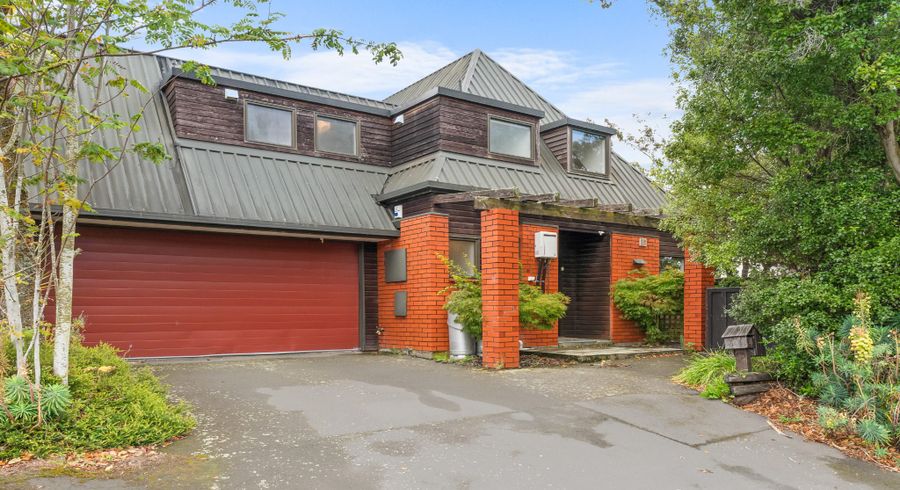  at 31 Dovedale Avenue, Ilam, Christchurch City, Canterbury