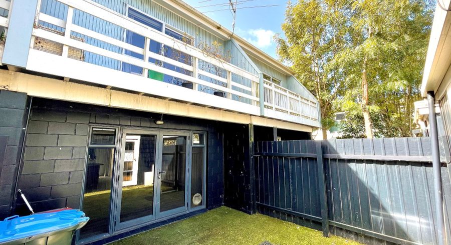  at 2/111 Balmoral Road, Mount Eden, Auckland City, Auckland