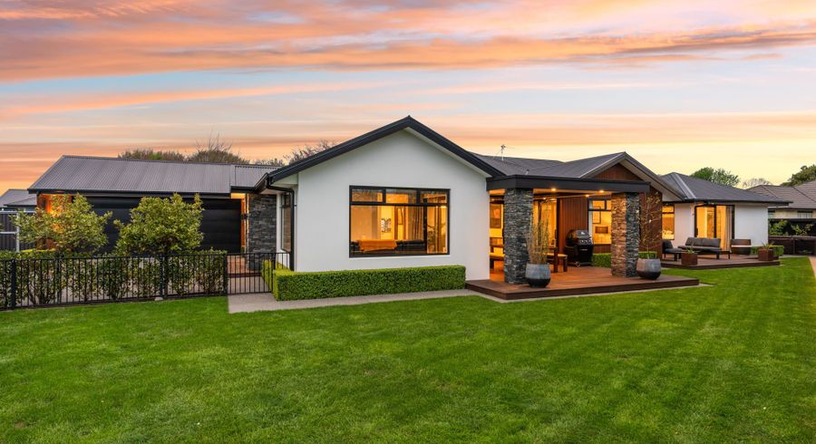  at 46 Holiday Drive, Mairehau, Christchurch City, Canterbury