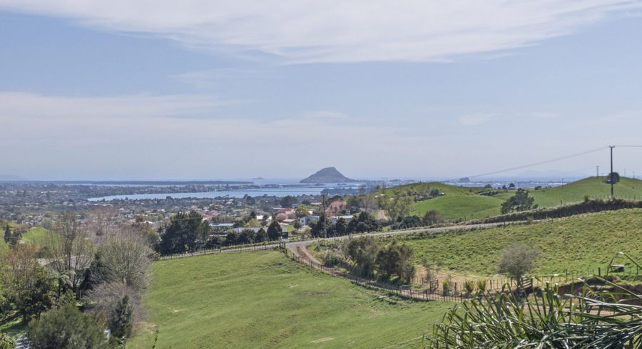  at 416 Kaitemako Road, Welcome Bay, Tauranga