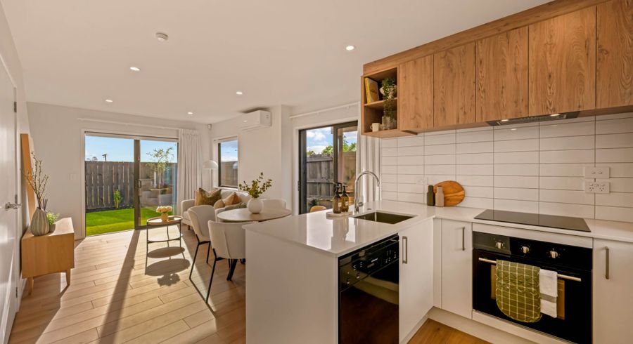  at 15/48 Moire Road, Massey, Waitakere City, Auckland