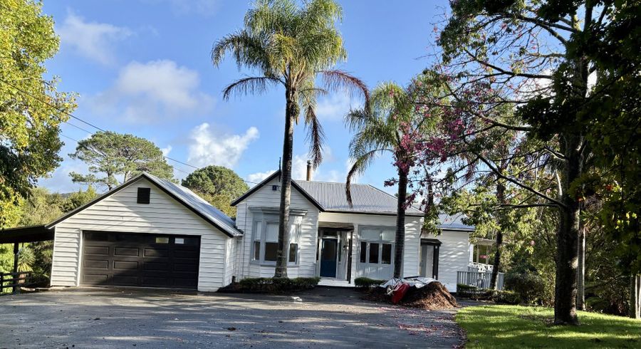  at 300 Paremoremo Road, Paremoremo, Auckland