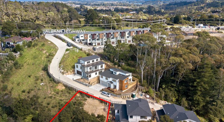  at 10 Korari Way, Unsworth Heights, Auckland