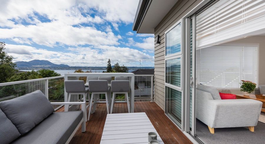  at 3b Isobel Street, Acacia Bay, Taupo, Waikato