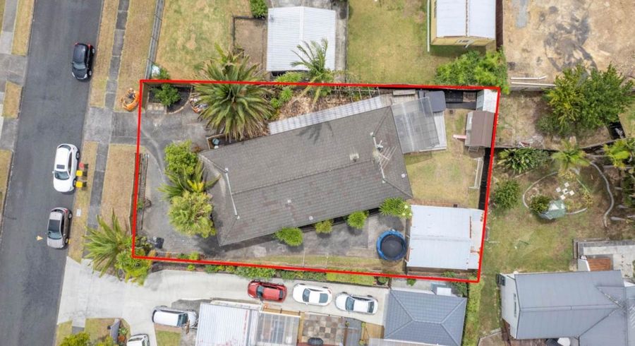  at 42 Finnerty Avenue, Howick, Auckland