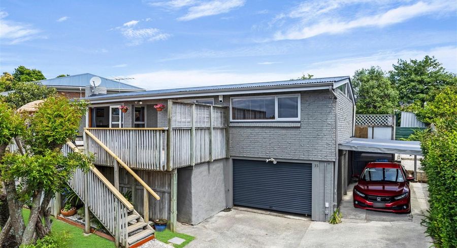  at 35 Kimber Hall Avenue, Mount Roskill, Auckland