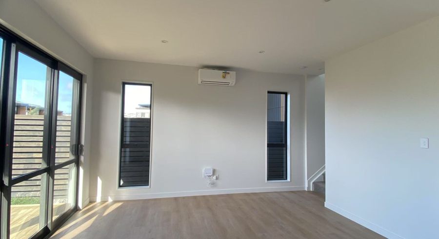  at 3/130 Te Oneroa Way, Long Bay, North Shore City, Auckland