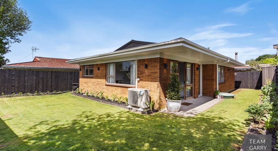  at 2/42 Trentham Road, Papakura, Papakura, Auckland