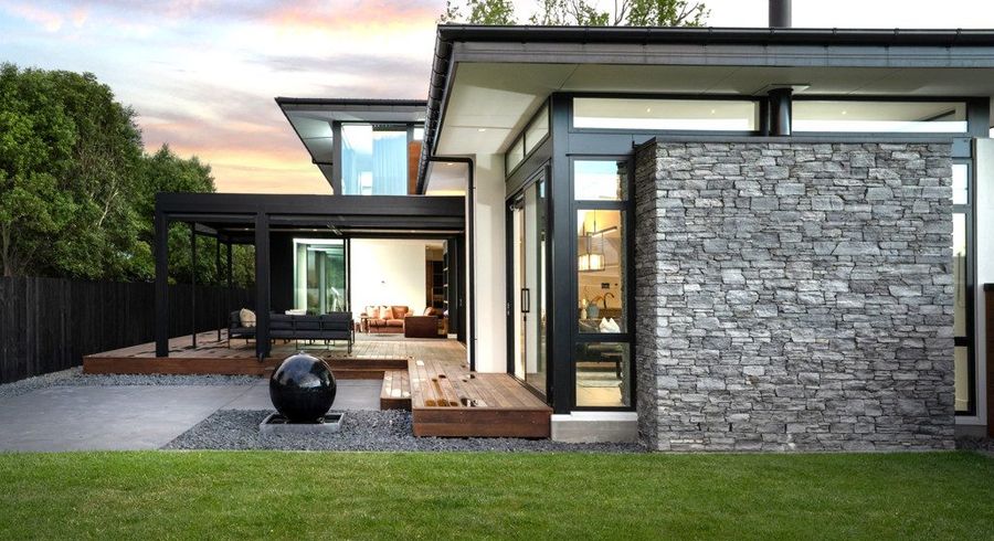  at 49 St Andrews Square, Strowan, Christchurch City, Canterbury