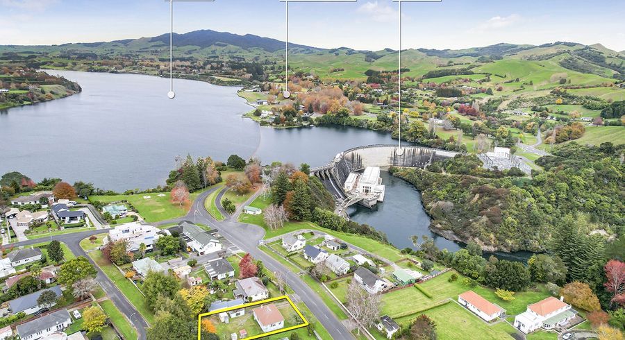  at 325 Ariki Street, Karapiro