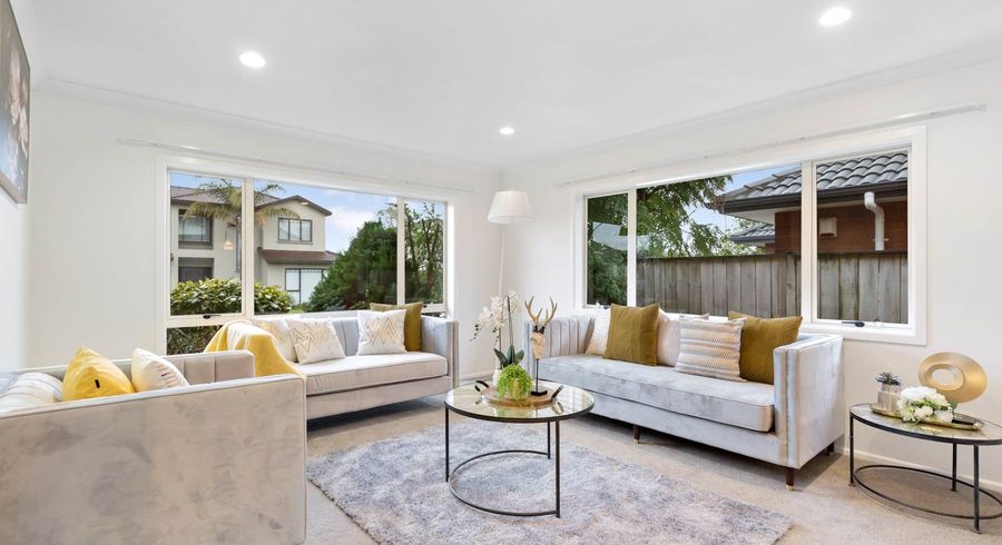  at 4 Duntrune Road, Flat Bush, Auckland