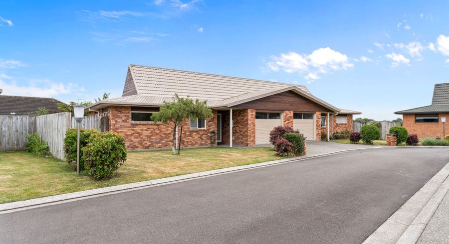  at 11 Fuller Close, Levin