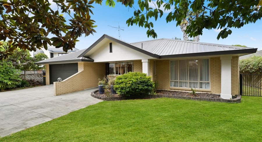  at 38 Harrowfield Drive, Harrowfield, Hamilton