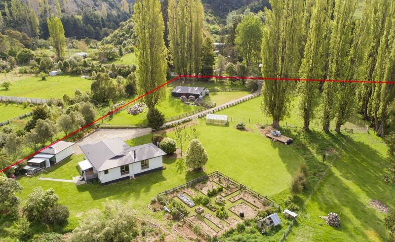  at 18 Kuku Road, Pohangina