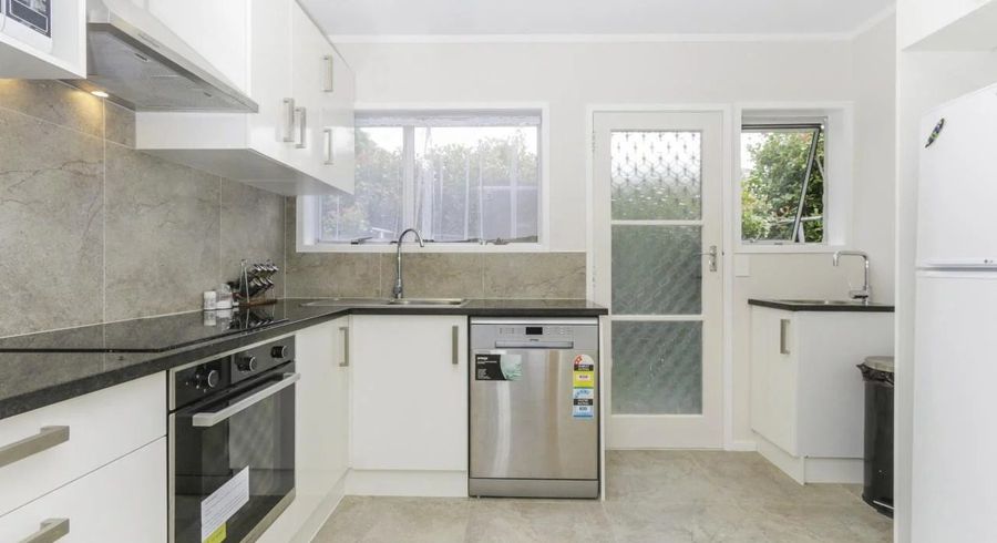  at 3/34 Watea Road, Sandringham, Auckland City, Auckland