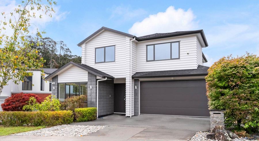  at 92 Admirals Court Drive, Greenhithe, North Shore City, Auckland