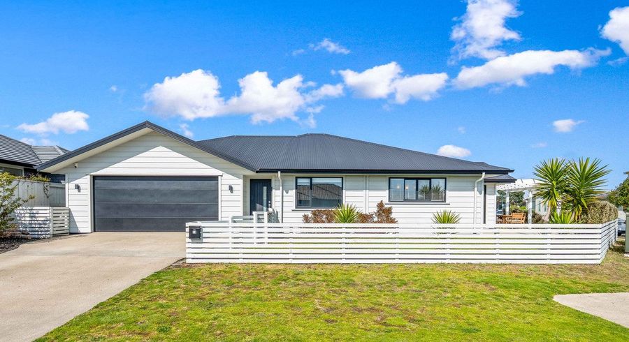 at 14 Harding Drive, Papamoa Beach, Tauranga, Bay Of Plenty