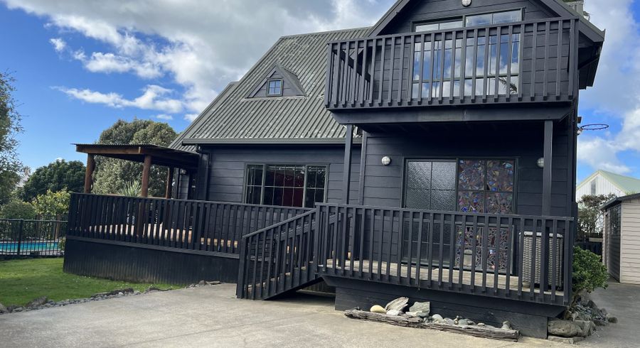  at 16 Toomer Place, Beachlands, Auckland