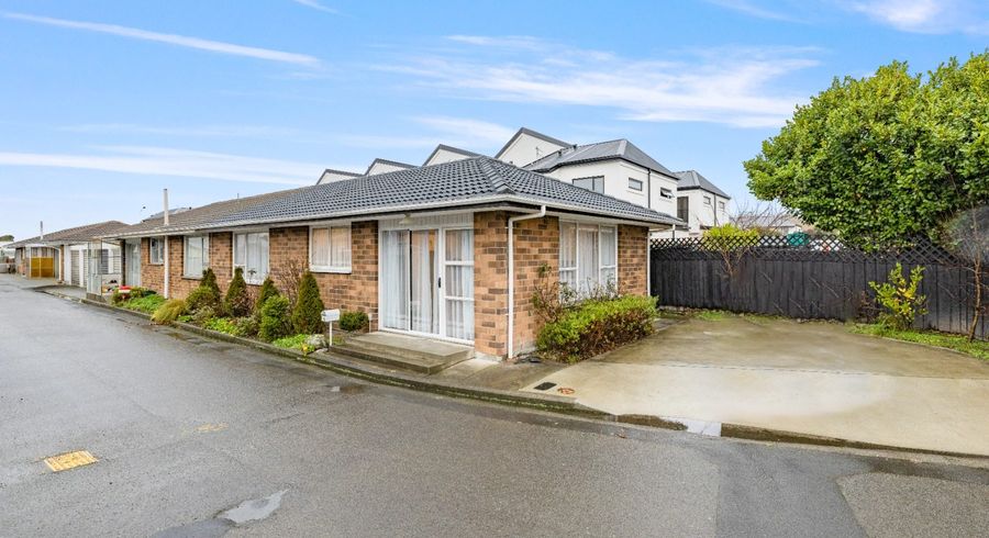  at 4 Woolston Court, Woolston, Christchurch