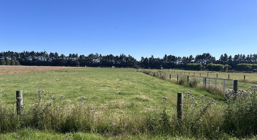  at 126 Moore Road, Lorneville, Invercargill, Southland