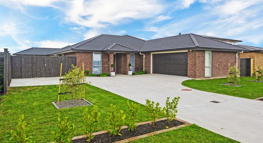  at 12 Weatherly Drive, Beachlands, Manukau City, Auckland