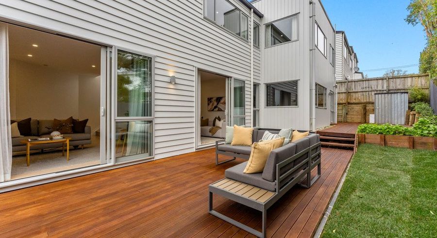 at 10B Rutherford Terrace, Meadowbank, Auckland City, Auckland