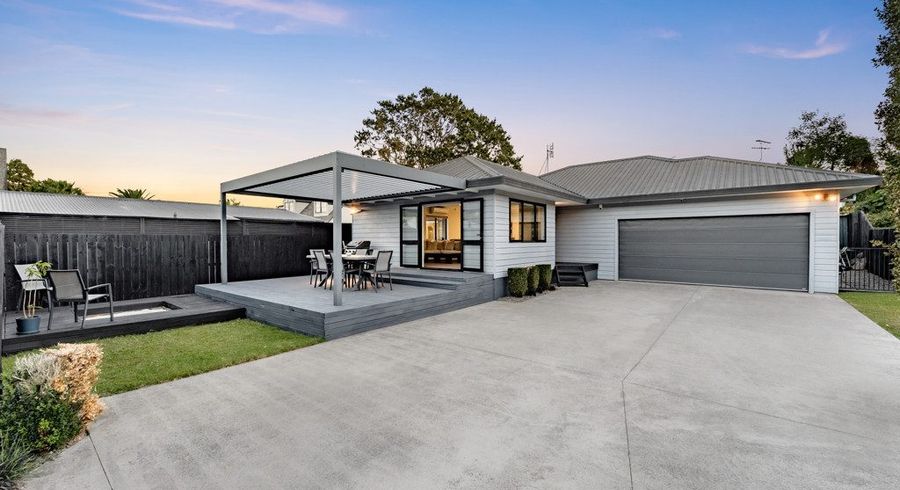  at 32a Harding Avenue, Mount Wellington, Auckland City, Auckland