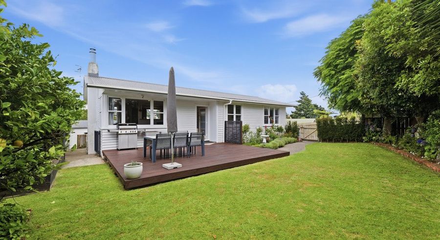  at 59 Kingswood Road, Brookfield, Tauranga