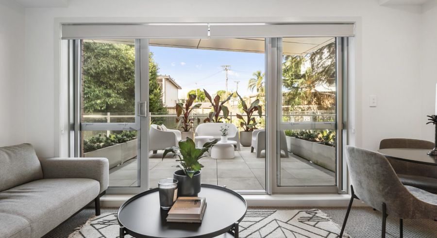  at 4 Wagener Place, Mount Albert, Auckland City, Auckland