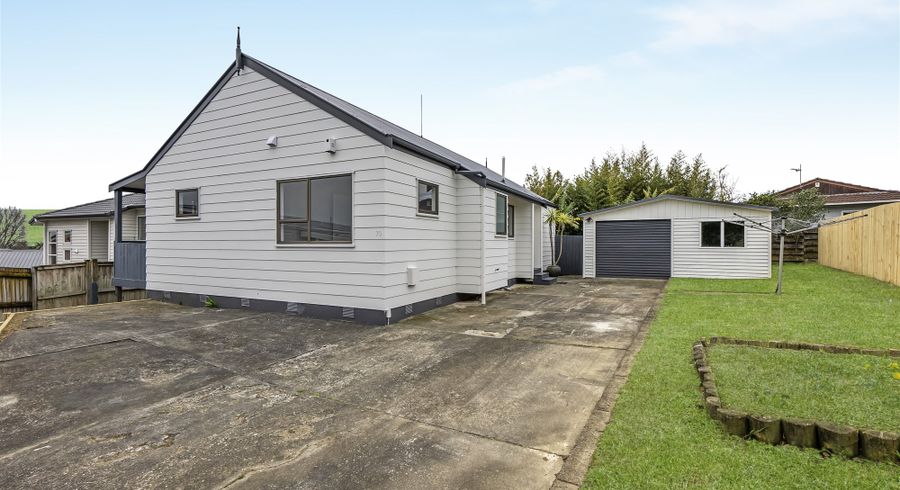  at 70 Hutchinsons Road, Bucklands Beach, Auckland