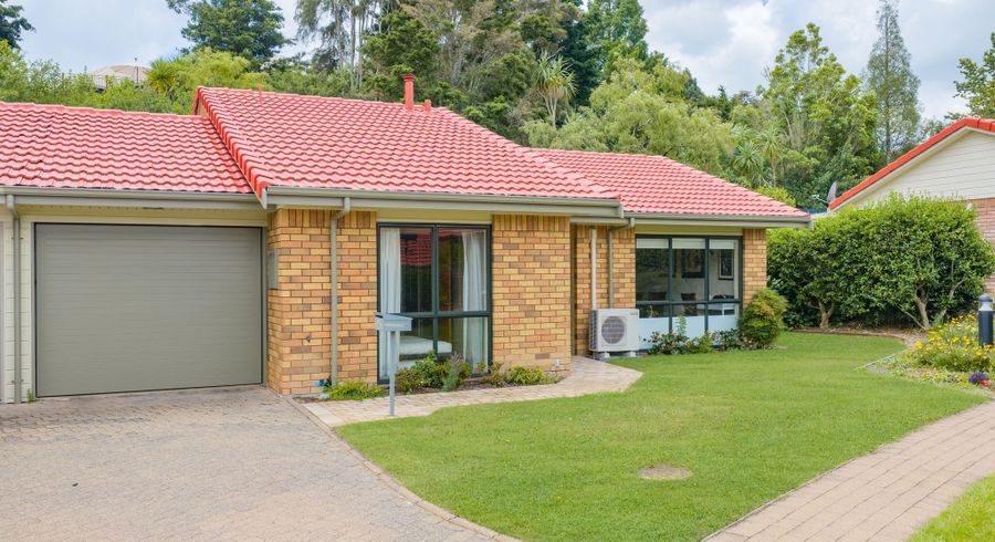  at 42 Woodburn Avenue, Flagstaff, Hamilton, Waikato