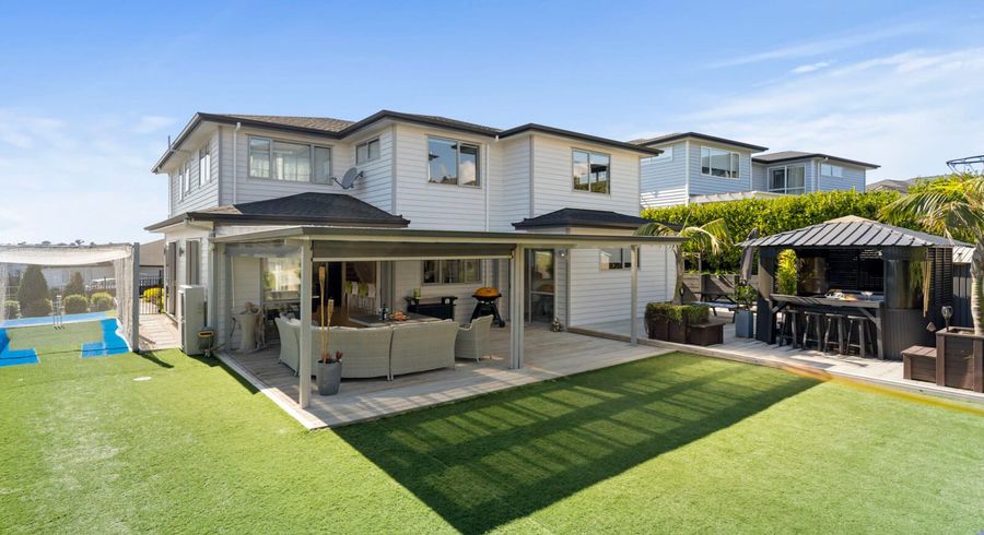  at 13 Eastview Crescent, Stanmore Bay, Whangaparaoa