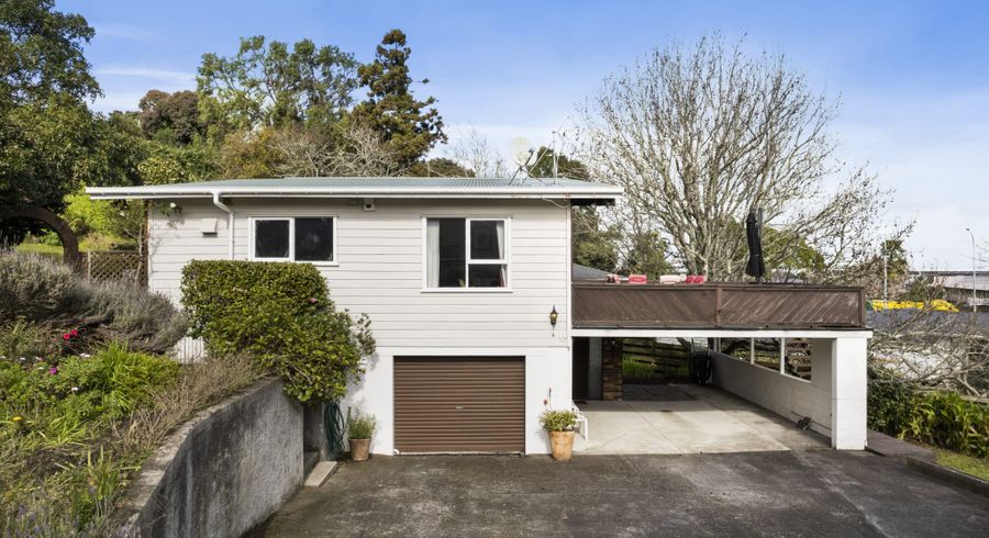  at 6 Chevis Place, Pakuranga, Auckland
