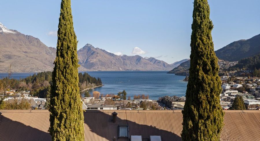  at 37H Hallenstein Street, Town Centre, Queenstown-Lakes, Otago