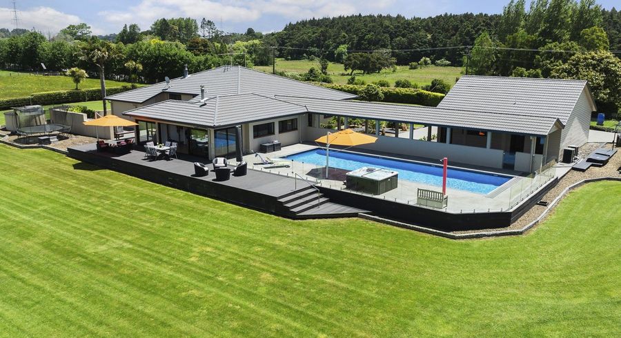  at 458 Papakura-Clevedon Road, Papakura